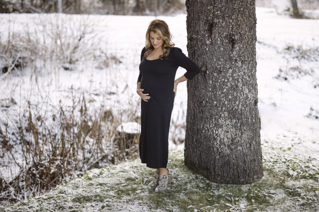 Maternity Shoot in Alaska