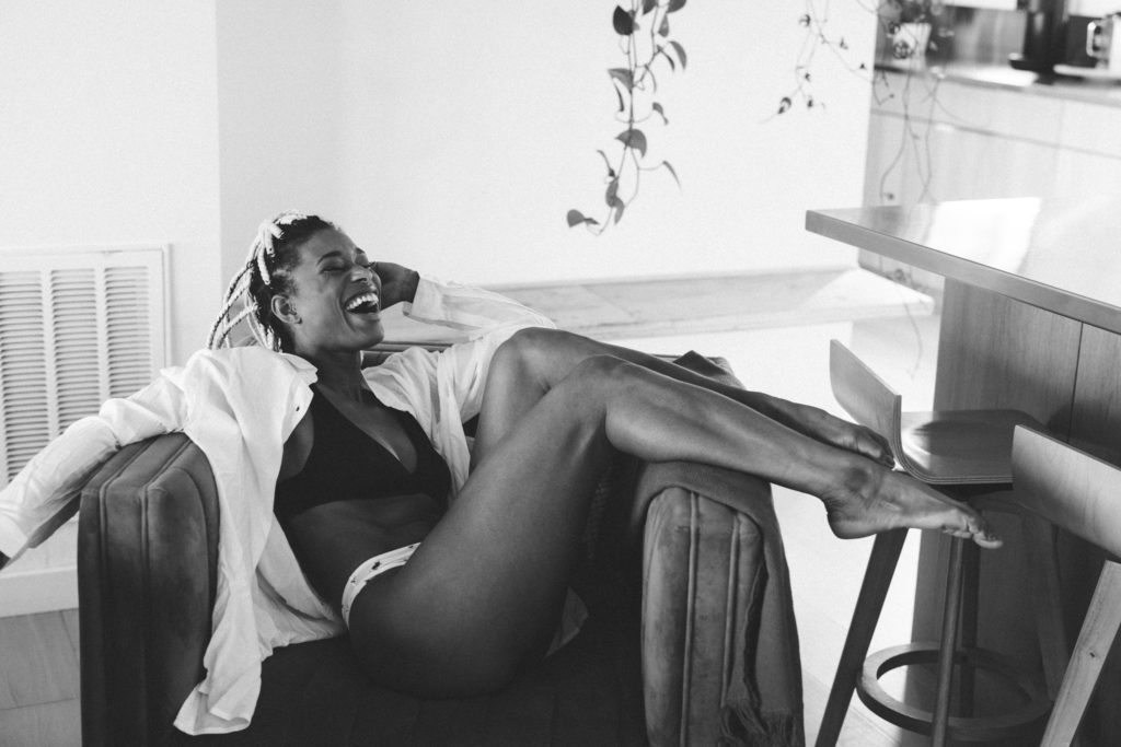 nwa boudoir photographer takes sexy photos of ballerina Carmen