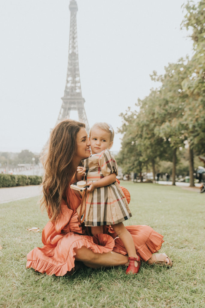 Mother and daughter at the Eiffel Tower