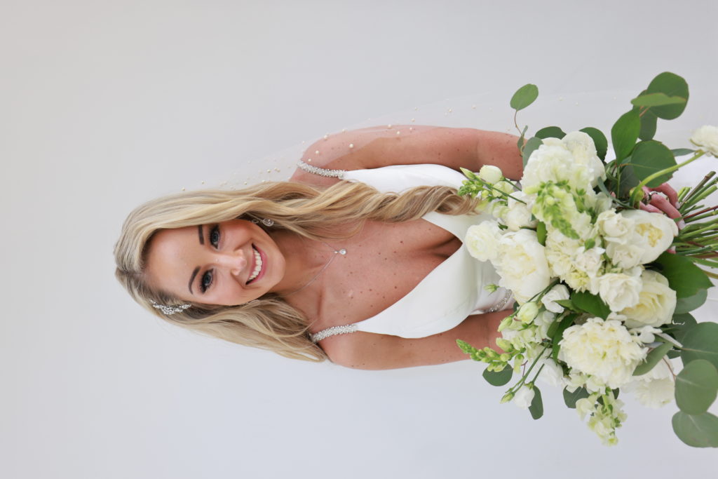 Bridal portraits at Osage house